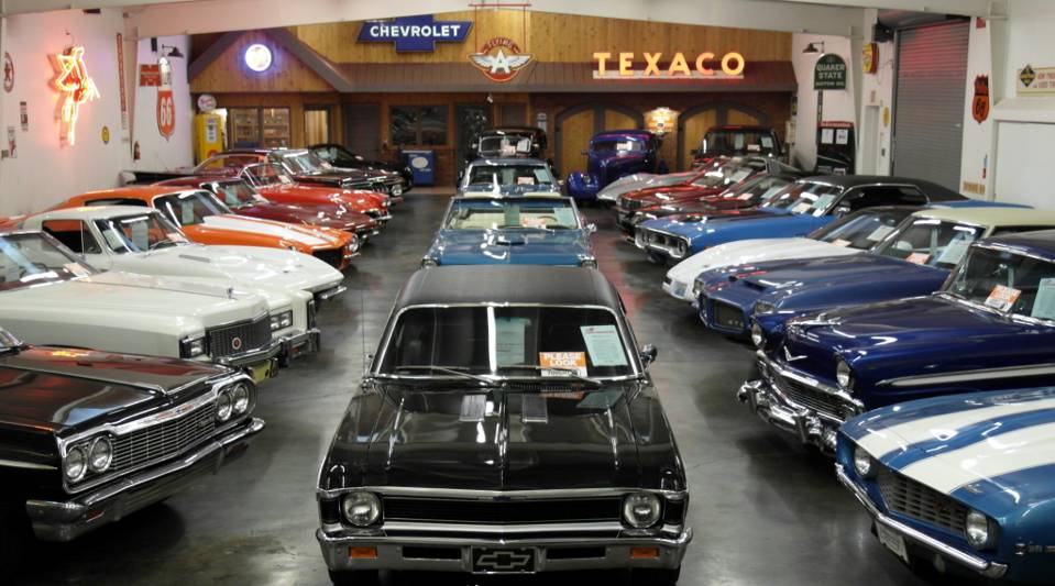 Memory Lane Motors Showroom